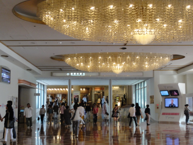 宝塚大劇場にて観劇